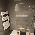 33m2 Avec Terrasse En Centre *
