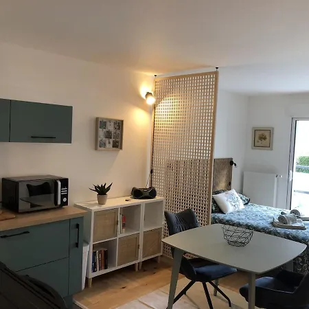 33m2 Avec Terrasse En Centre Apartment *